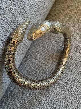 Vintage Gold Tone Snake Serpent Cobra Coil Scales Flexible Wrap Bangle Bracelet